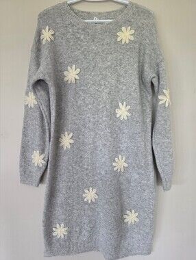 Gray Daisy Appliqué Sweater Dress Or Tunic  DREAMERS By DEBUT. Size Women's S.